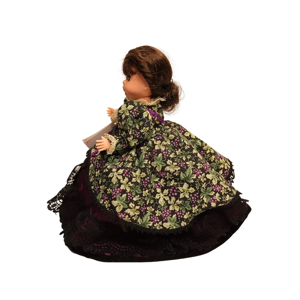 1999 Vintage Madame Alexander Little Women Marmee Doll 8